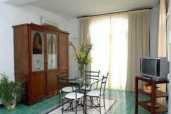 Amalfi 4* 콩카데이마리니
