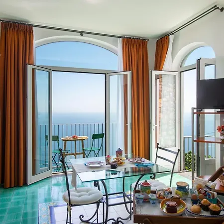 Amalfi Guest house 3*