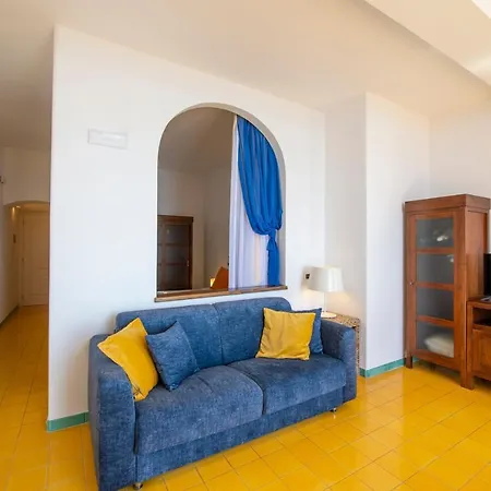 Amalfi Guest house 3*